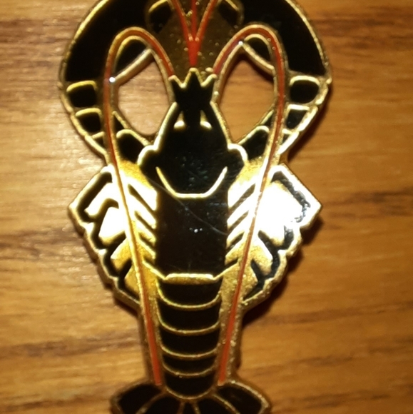 Huguenot Switzerland brooch - Picture 2 of 6